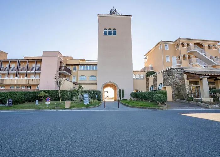Le Belvedere - R8 240 By Interhome Saint-Raphaël