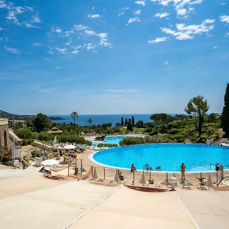 Lejlighed Le Belvedere - R8 240 By Interhome Saint-Raphaël
